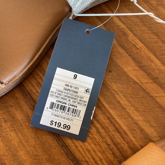 Universal Thread Bohemian Sandal Slides Size 9 - Picture 3 of 5